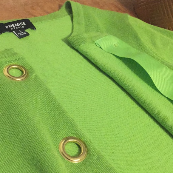 Premise Toggle Button Cardigan - Picture 6 of 8